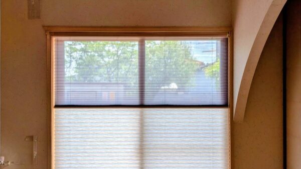 【中津市】「なんとなく変えたい…」を形にするコーディネート。光を操るプリーツスクリーン（タチカワ ペルレ ゆらぎ）